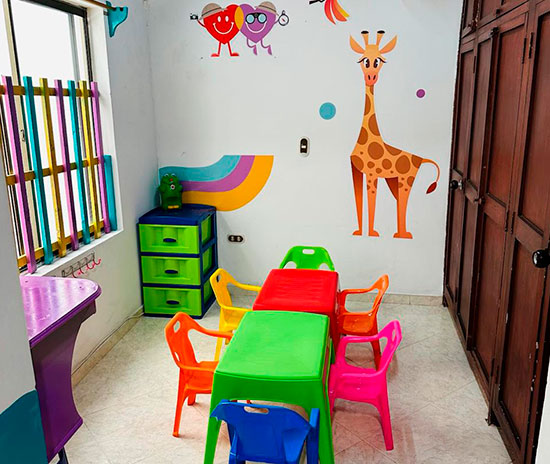 JARDÍN INFANTIL CORAZONCITOS FELICES